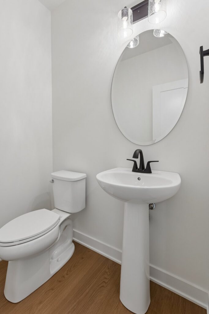 24-web-or-mls-9659 - 11103 N 161st Ave_024