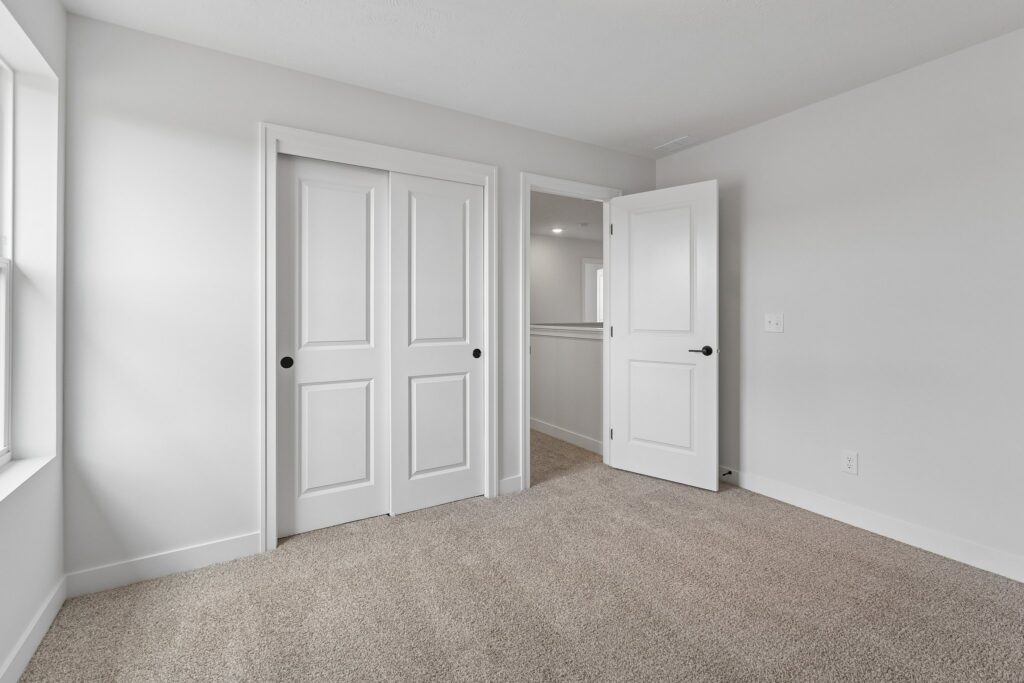 26-web-or-mls-16101 Isabella St_026