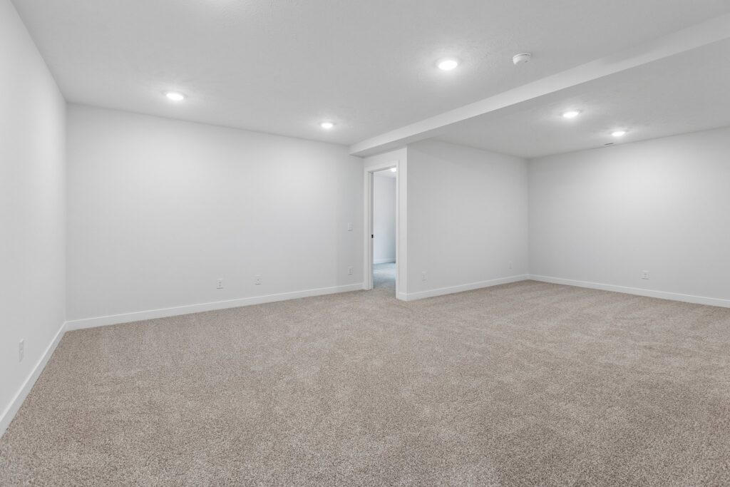 27-web-or-mls-16101 Isabella St_028
