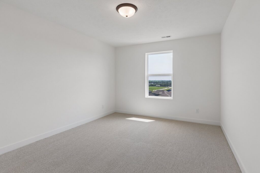 27-web-or-mls-9659 - 11103 N 161st Ave_027