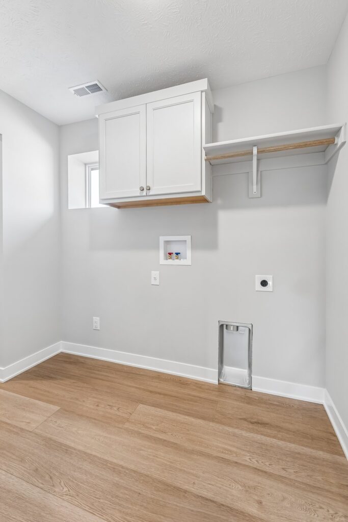 28-web-or-mls-9657 - 11209 N 173rd St_028