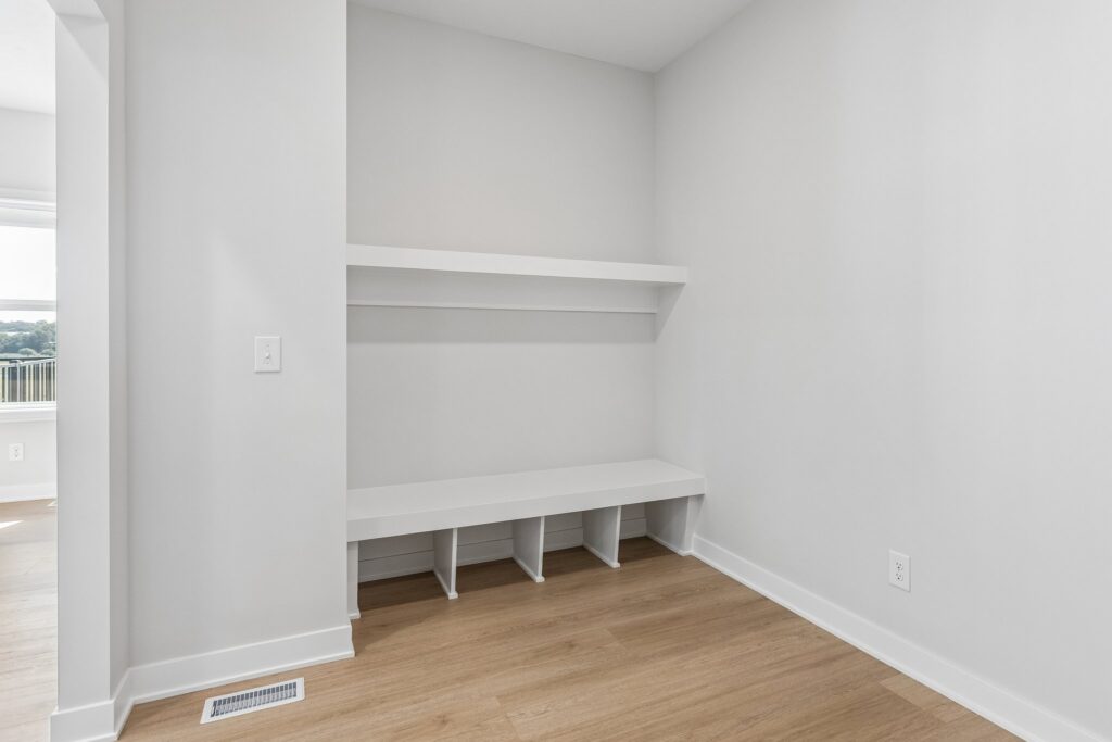 29-web-or-mls-11003 N 159th Ave_029