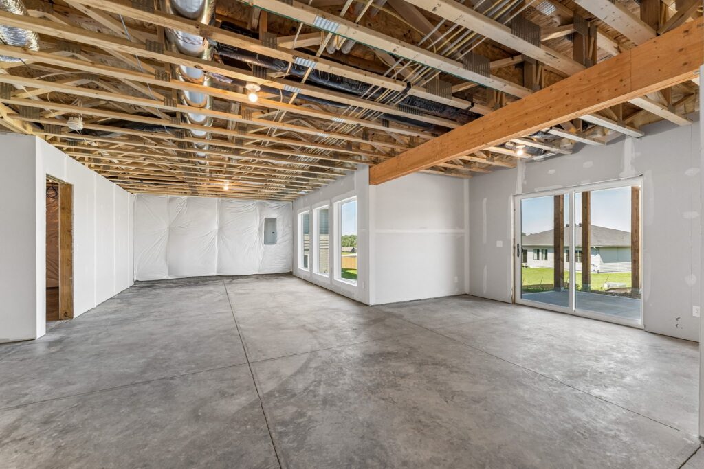 29-web-or-mls-9343 - 11101 N 161st St_029