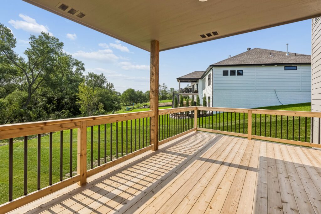 29-web-or-mls-9657 - 11209 N 173rd St_029