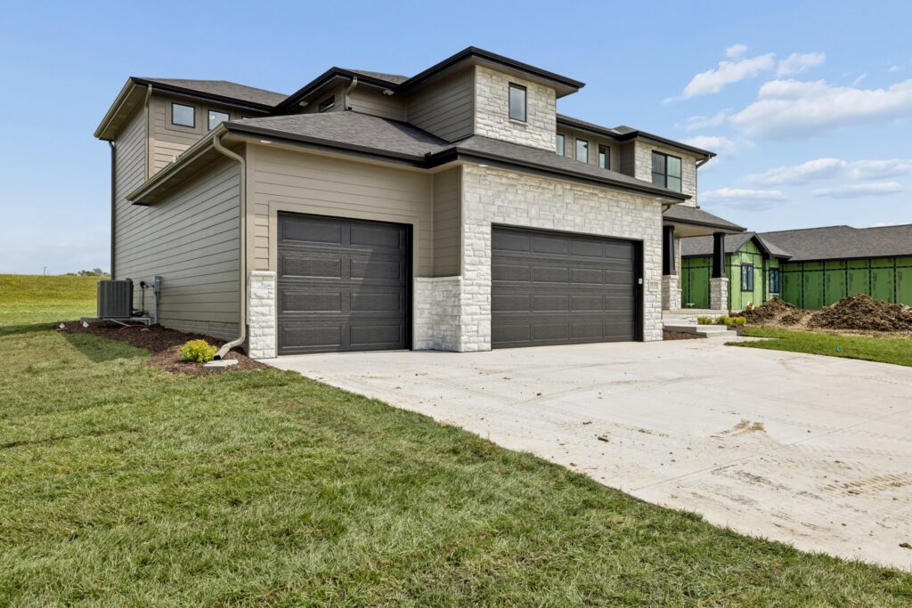 3-web-or-mls-9800 - 3818 Prairie Breeze Rd - 003