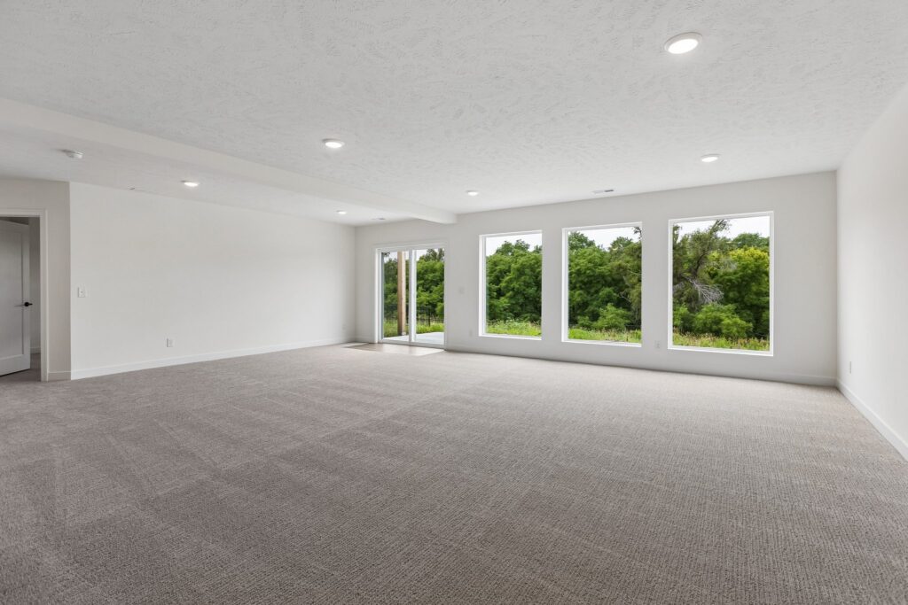 30-web-or-mls-11108 N 173rd St_030