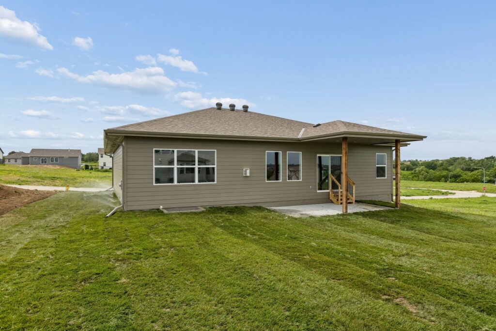 30-web-or-mls-9341 - 17118 Cora St_030
