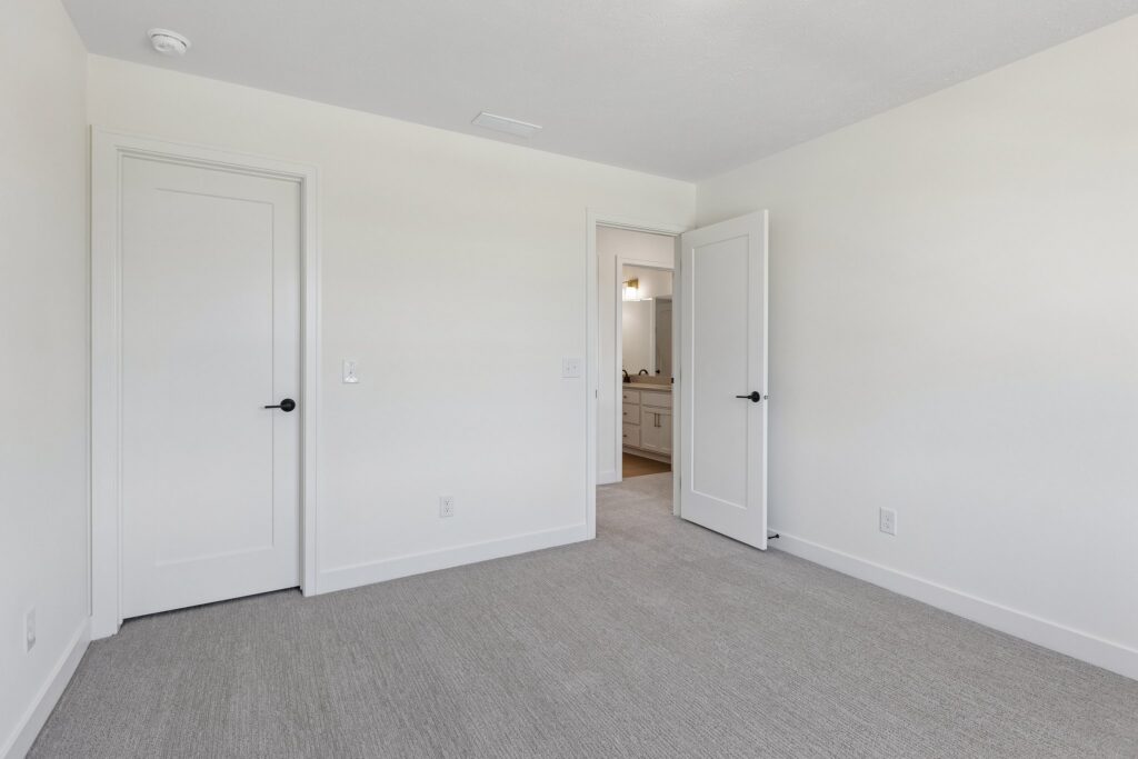 30-web-or-mls-9658 - 10959 N 173rd Ave_030
