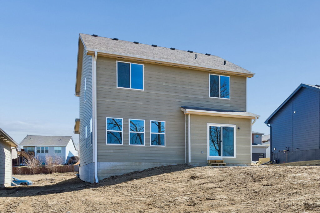 32-web-or-mls-8320 - 7716 N 116th Ave_004