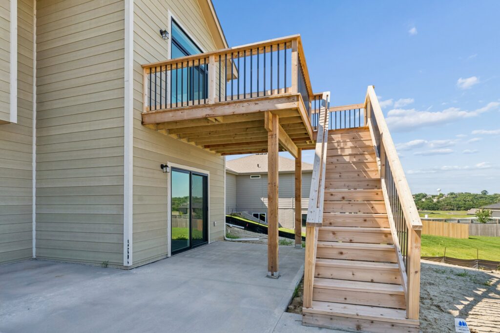 33-web-or-mls-9343 - 11101 N 161st St_033