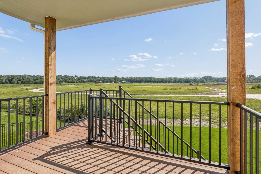 35-web-or-mls-11003 N 159th Ave_035