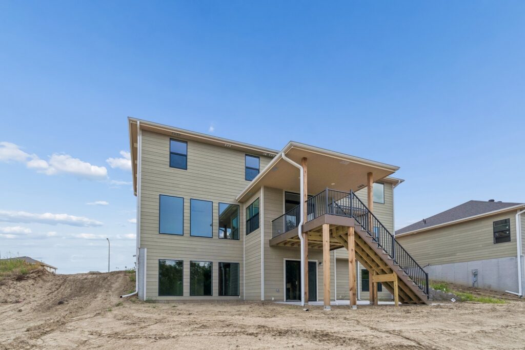 35-web-or-mls-9344 - 11008 N 172nd St_035