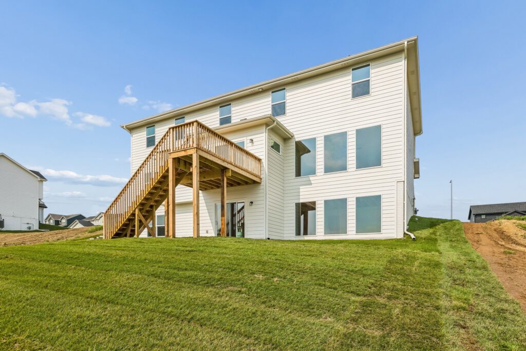 36-web-or-mls-9659 - 11103 N 161st Ave_006 (2)