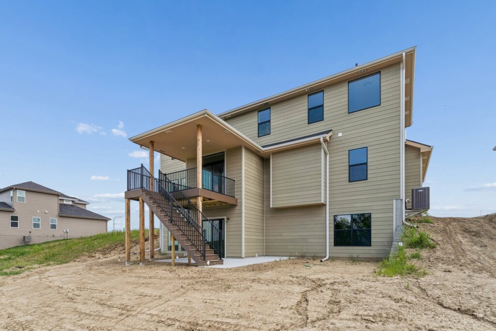 37-web-or-mls-9344 - 11008 N 172nd St_037