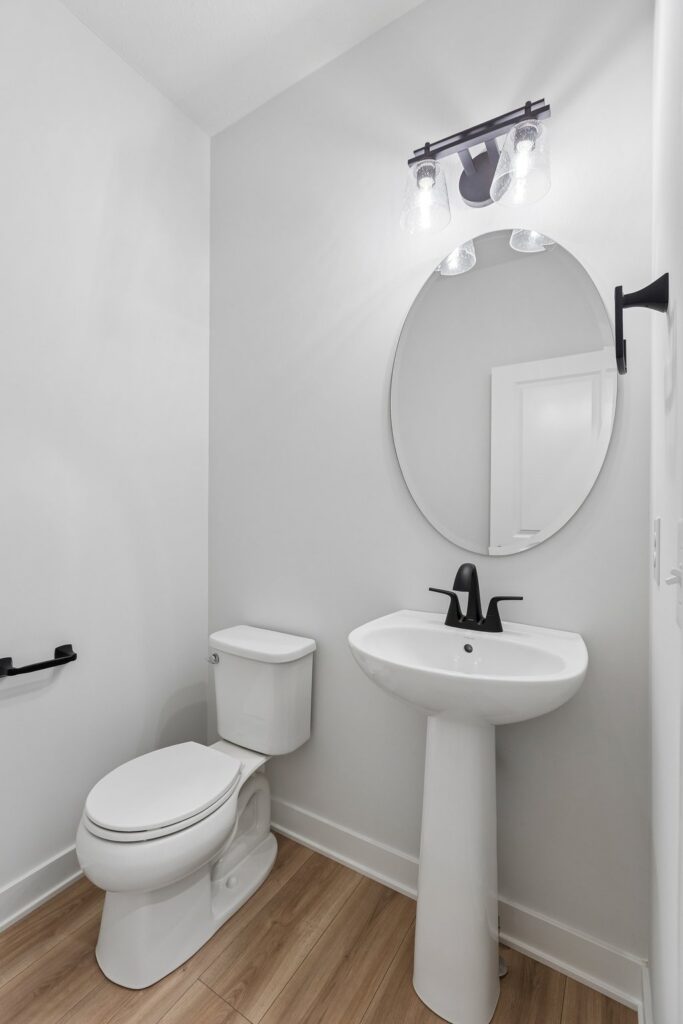 4-web-or-mls-16101 Isabella St_019