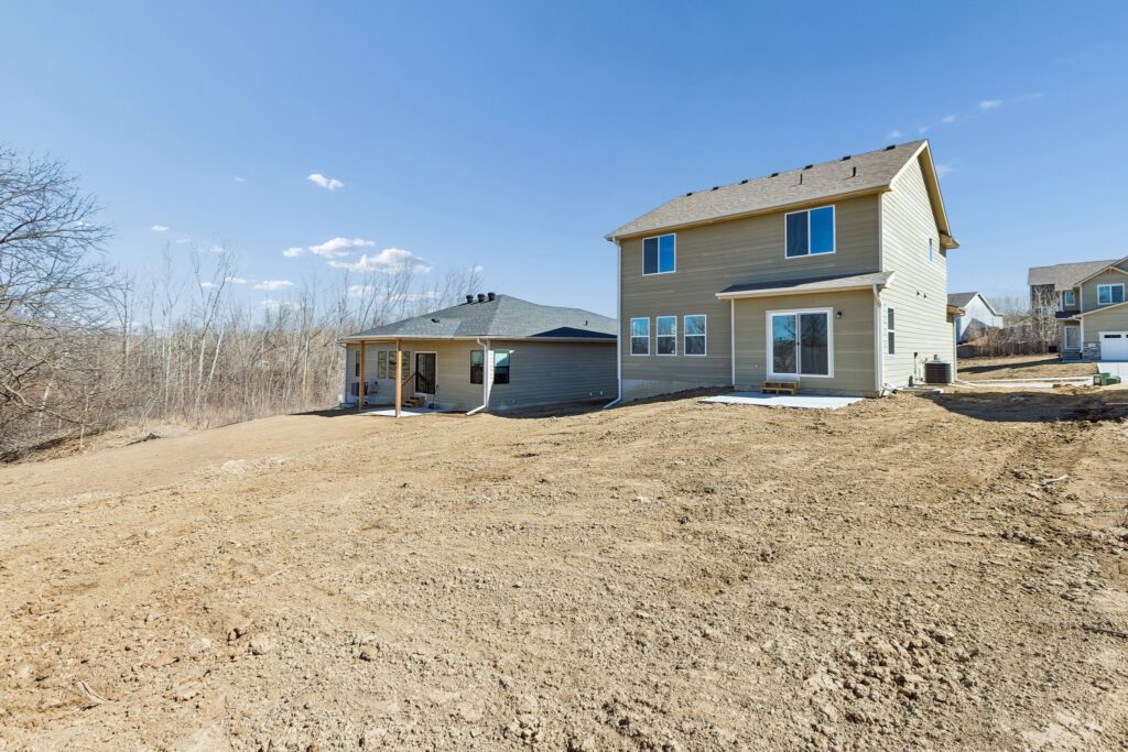 41-web-or-mls-8320 - 7716 N 116th Ave - 034