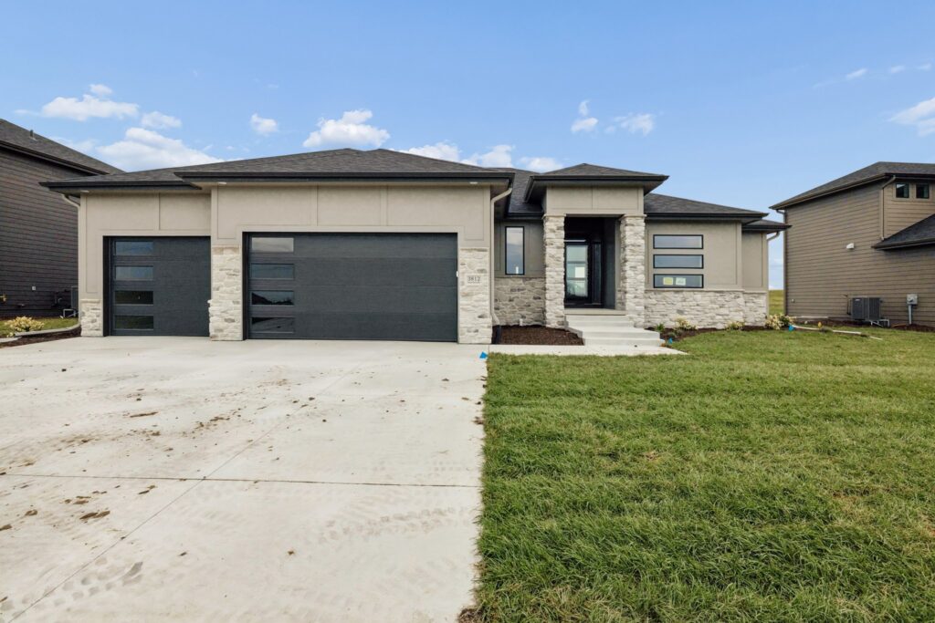 41-web-or-mls-9801 - 3812 Prairie Breeze Rd_001 (2)