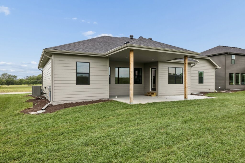 45-web-or-mls-9801 - 3812 Prairie Breeze Rd_005 (2)