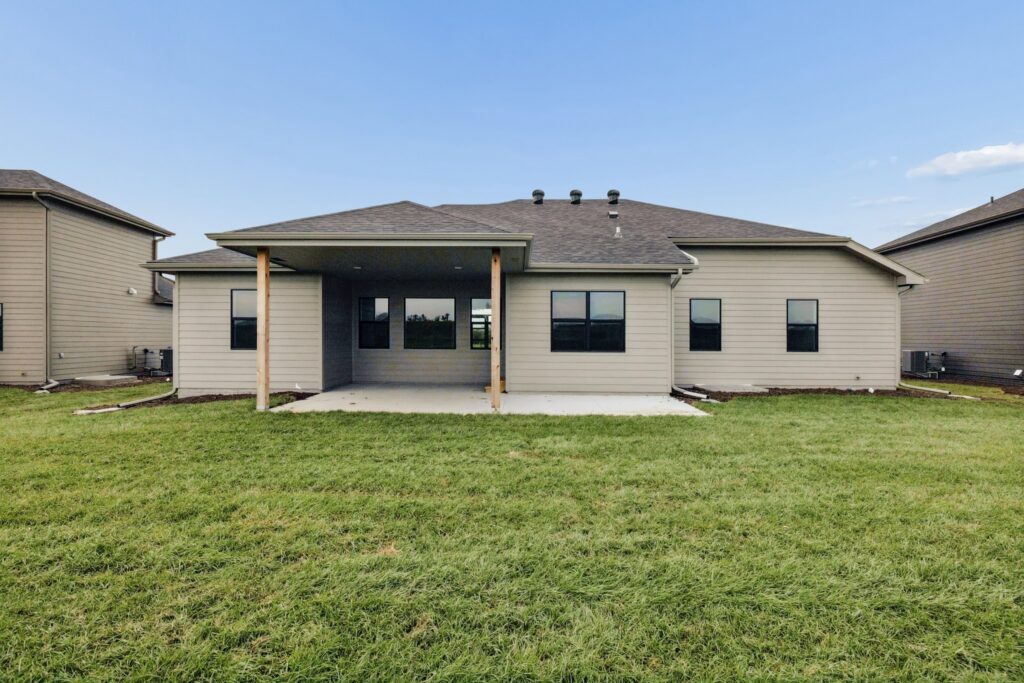 46-web-or-mls-9801 - 3812 Prairie Breeze Rd_006 (2)