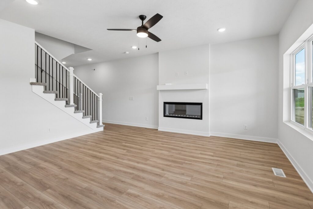 5-web-or-mls-16101 Isabella St_004