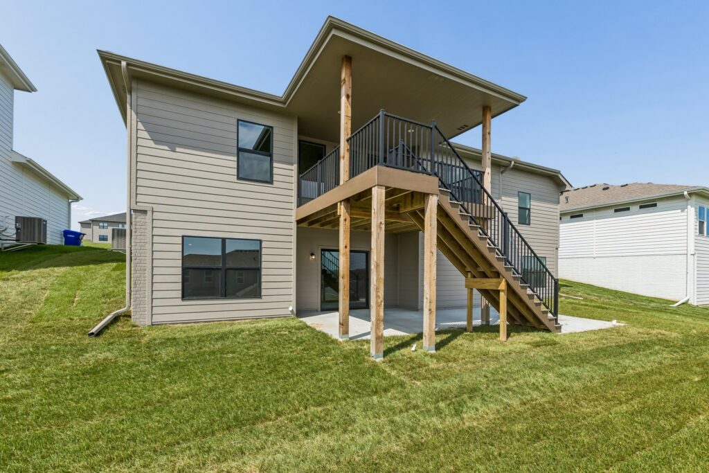 5-web-or-mls-9883 - 10905 N 160th St_005
