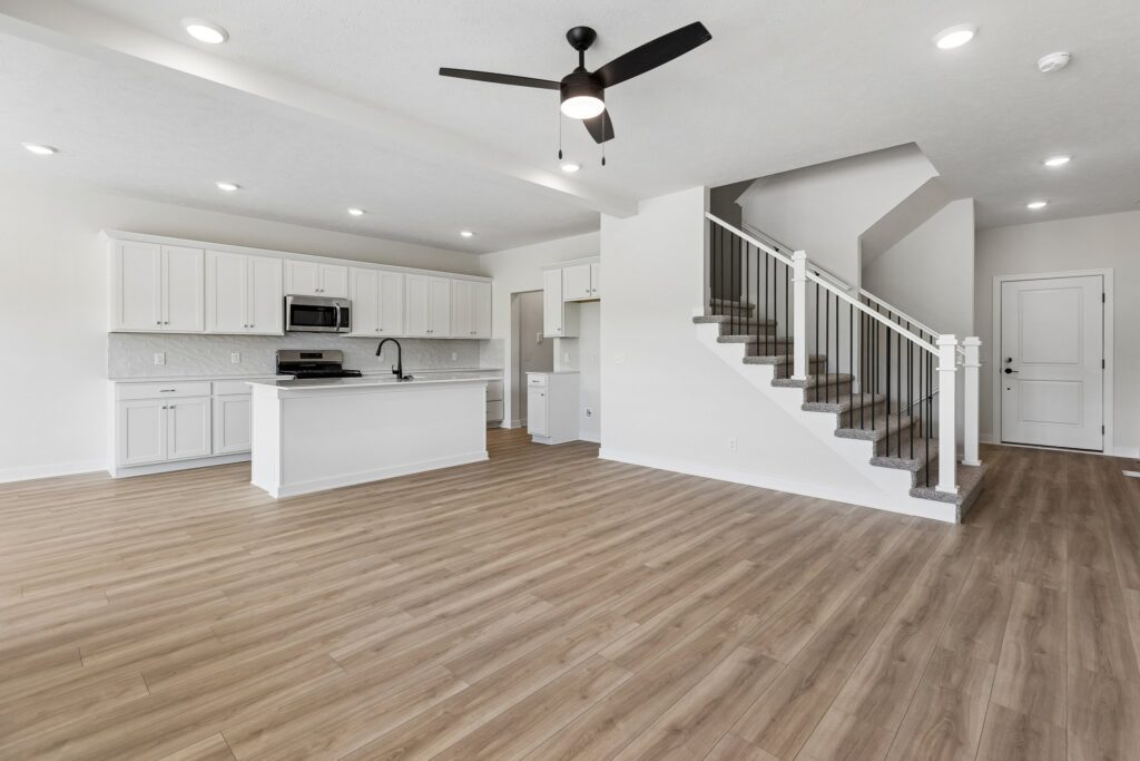 7-web-or-mls-16101 Isabella St_006