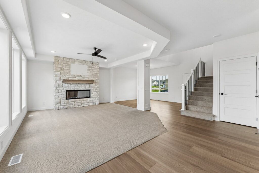 7-web-or-mls-9344 - 11008 N 172nd St_008
