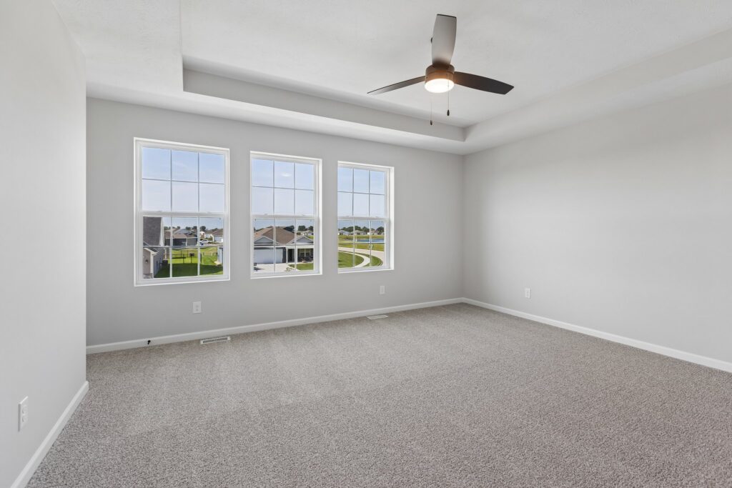13-web-or-mls-4759 E 21st St_13