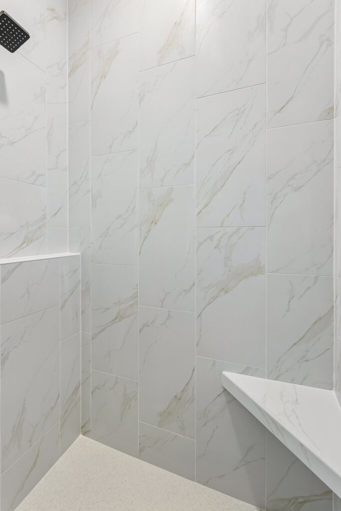 16-web-or-mls-8569 - 8815 Legacy St_016