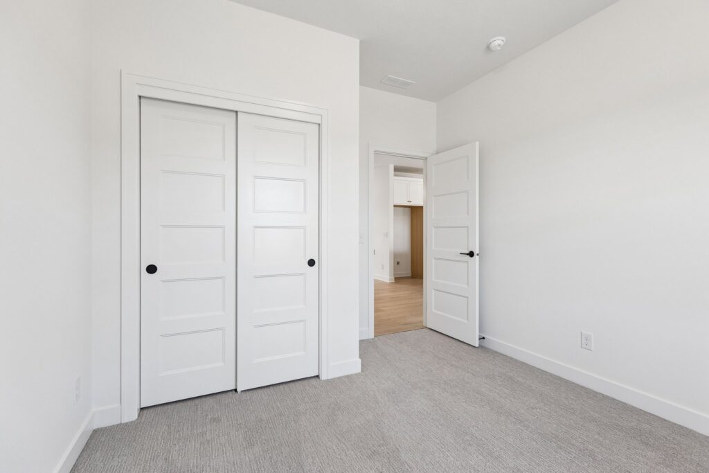 17-web-or-mls-8706 Reed St_017