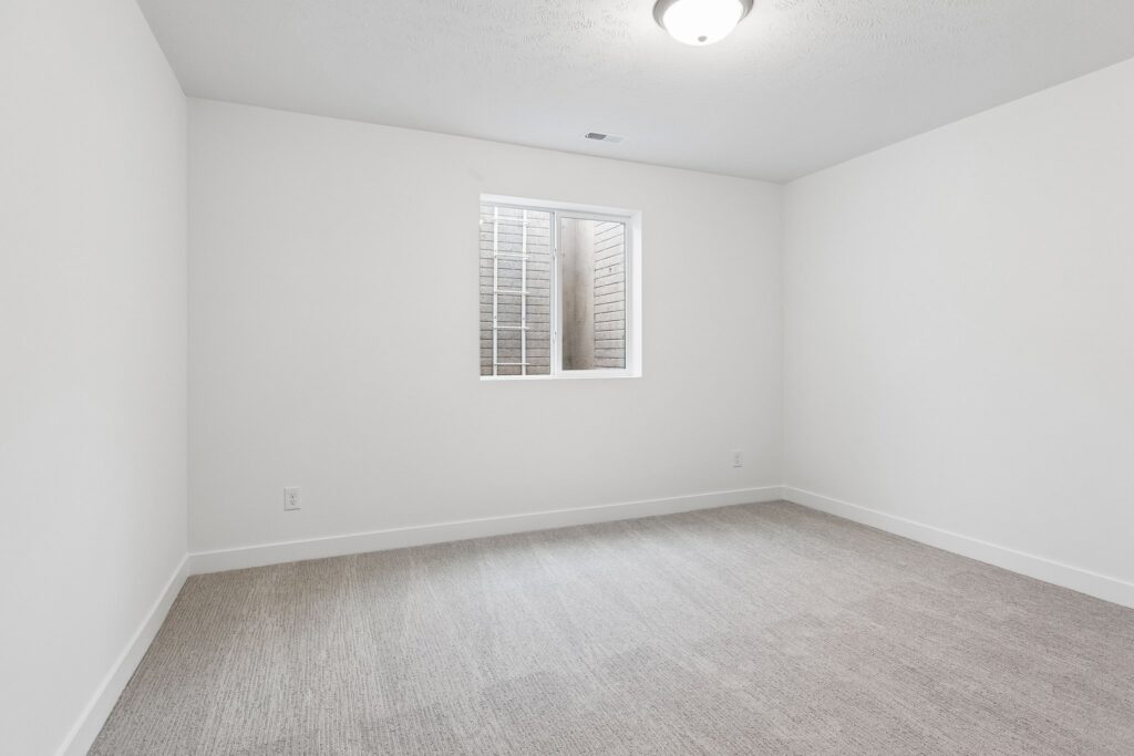 18-web-or-mls-8706 Reed St_018