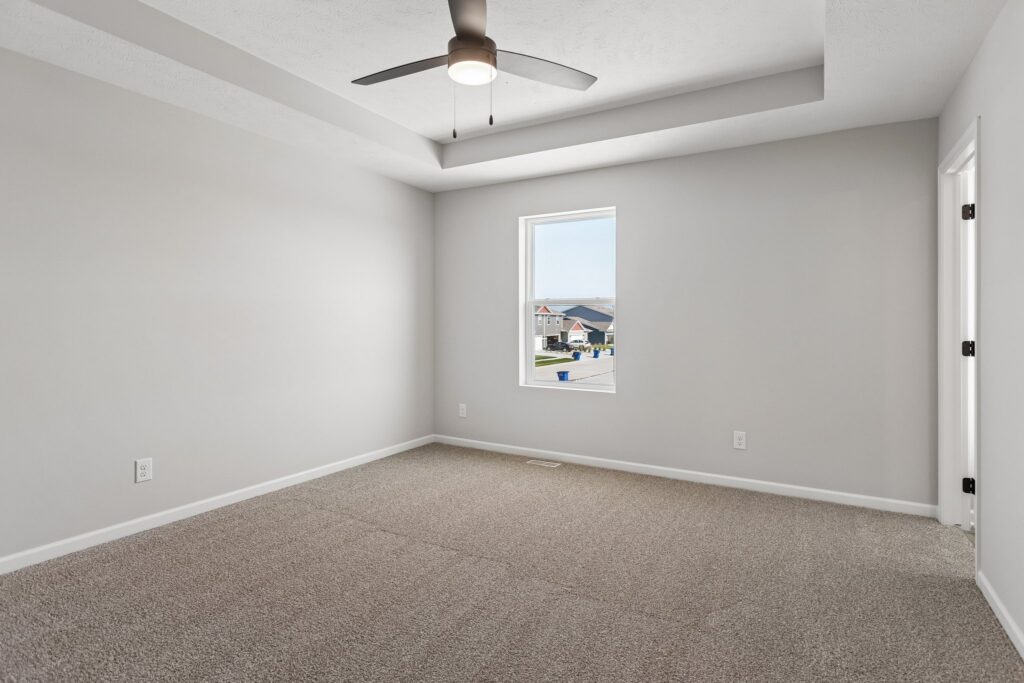 21-web-or-mls-4759 E 21st St_21