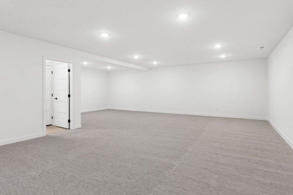 26-web-or-mls-8706 Reed St_026