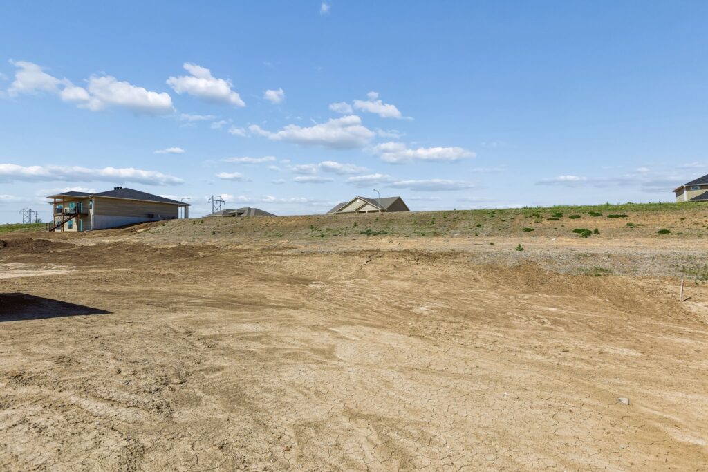 30-web-or-mls-8706 Reed St_030