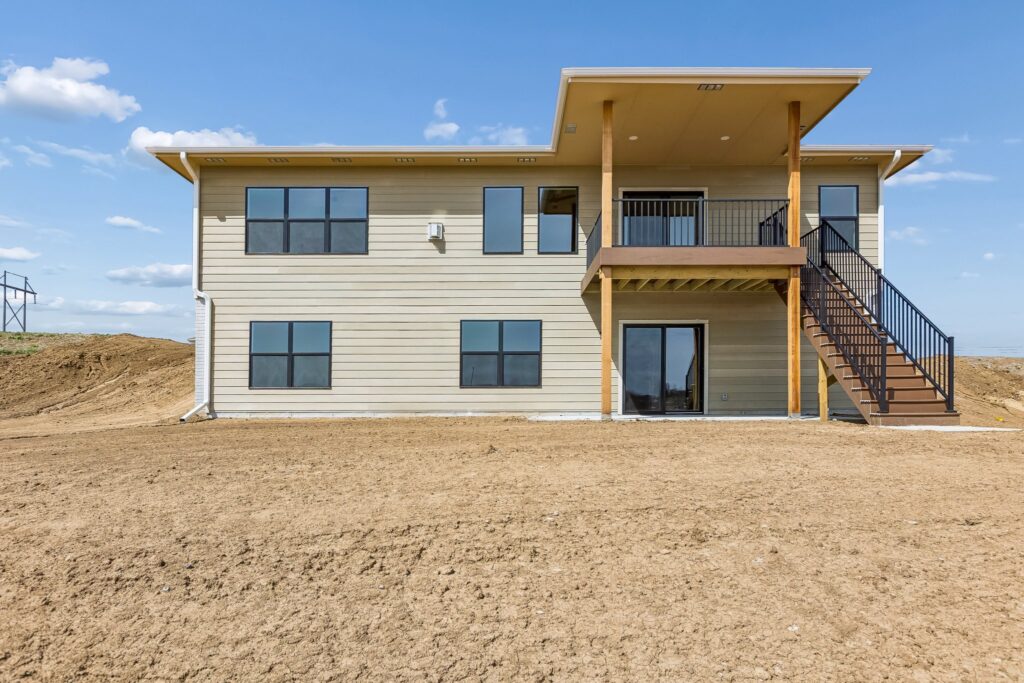 35-web-or-mls-8569 - 8815 Legacy St_035