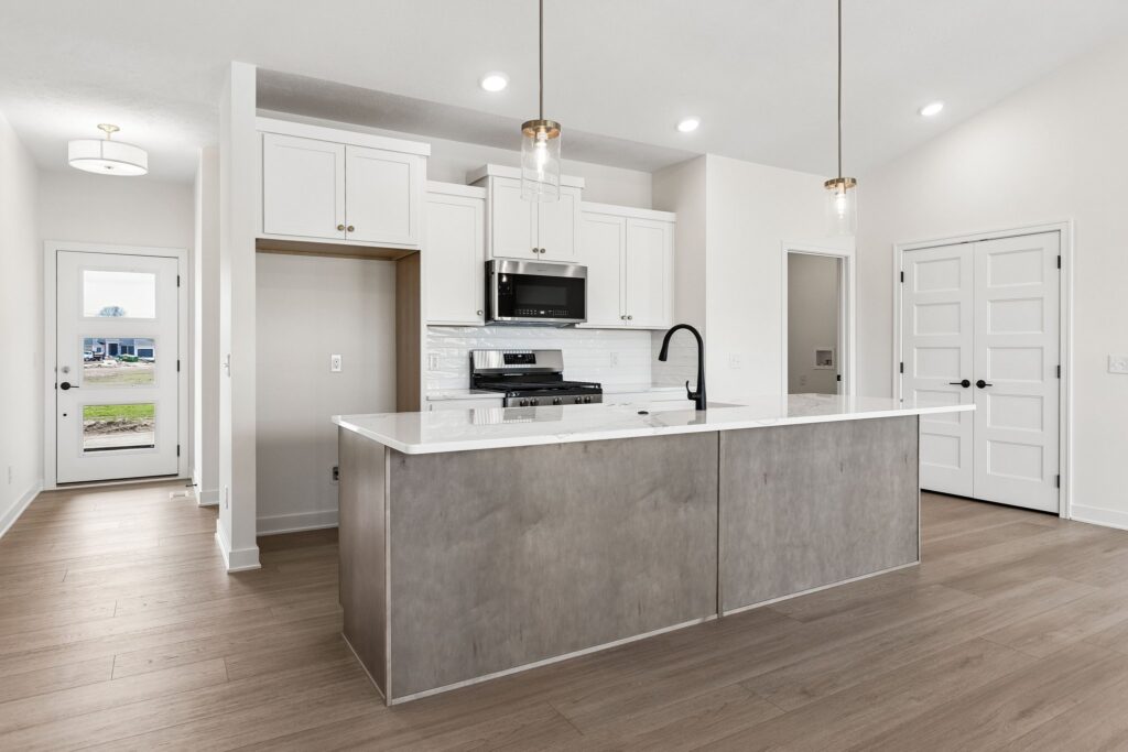 6-web-or-mls-8706 Reed St_006