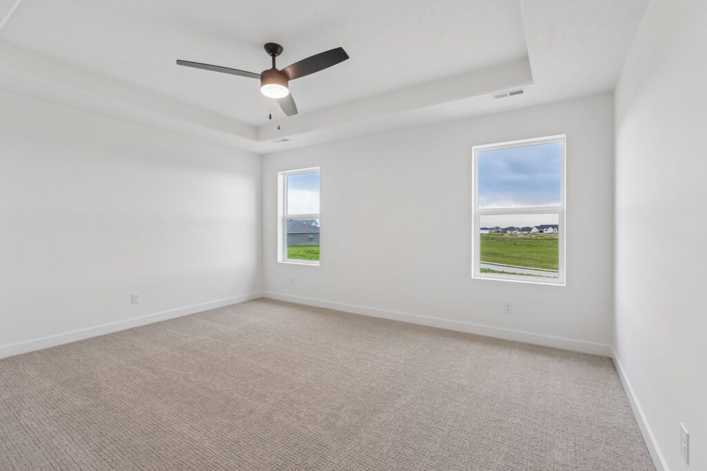 14-web-or-mls-9061 - 20909 Nebraska Ave_014