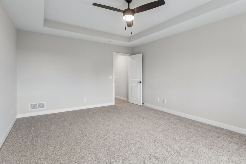 20-web-or-mls-9533 - 11260 Portage Dr_022