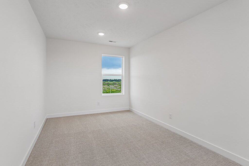 21-web-or-mls-9061 - 20909 Nebraska Ave_021