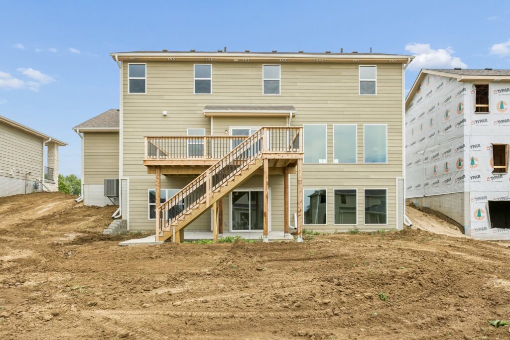 30-web-or-mls-21433 Y St_030