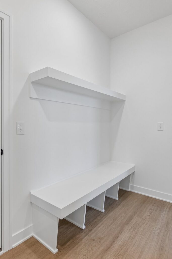 31-web-or-mls-9061 - 20909 Nebraska Ave_031