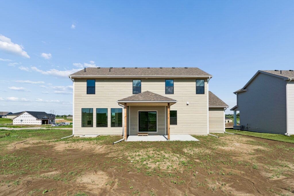 33-web-or-mls-9156 - 12406 S 89th Ave_033
