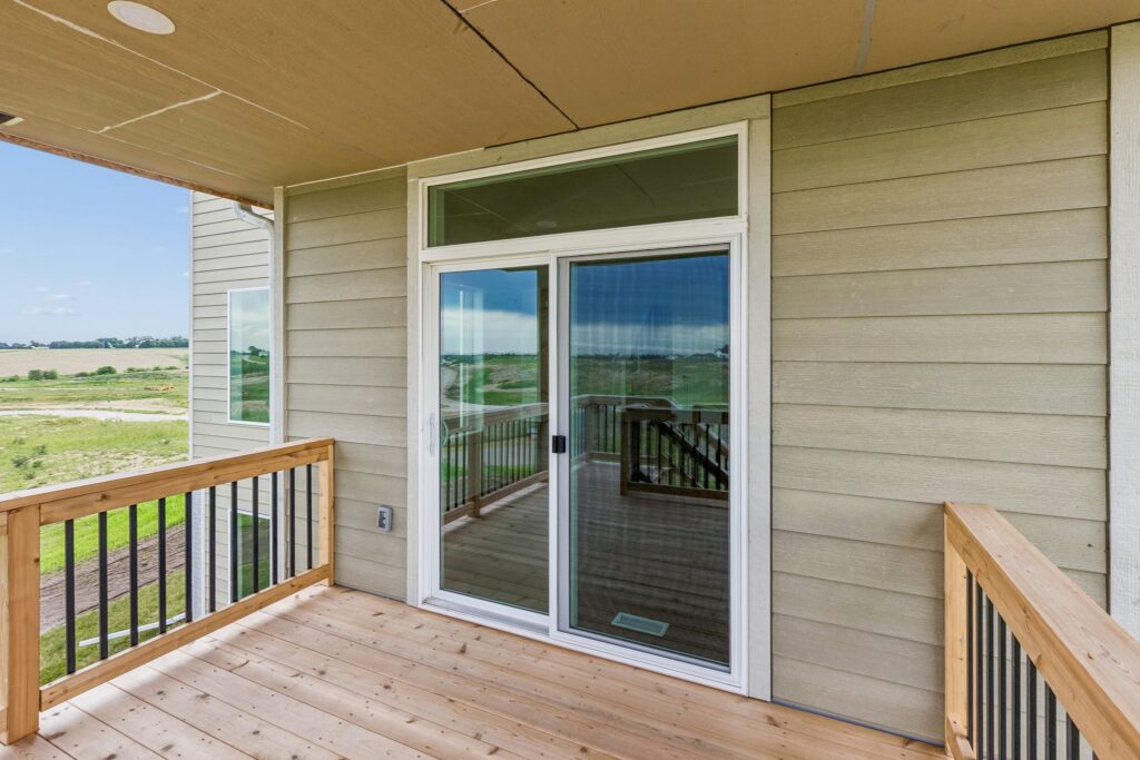 34-web-or-mls-9061 - 20909 Nebraska Ave_034