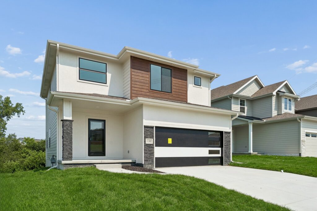 4-web-or-mls-11302 Portage Dr_004