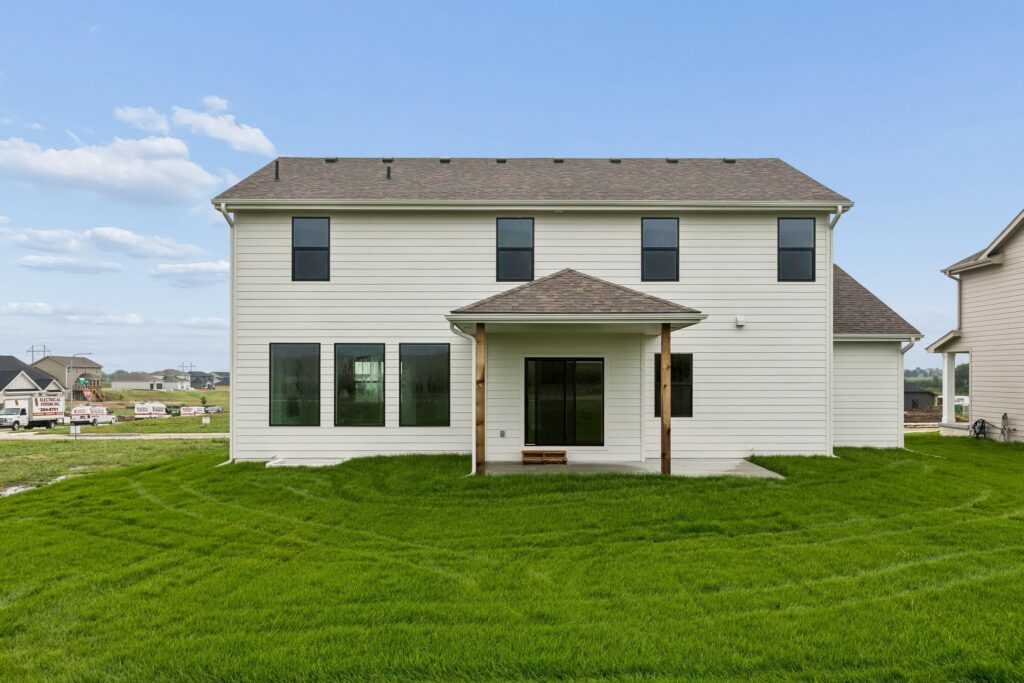 4-web-or-mls-12406 S 89th Ave_03
