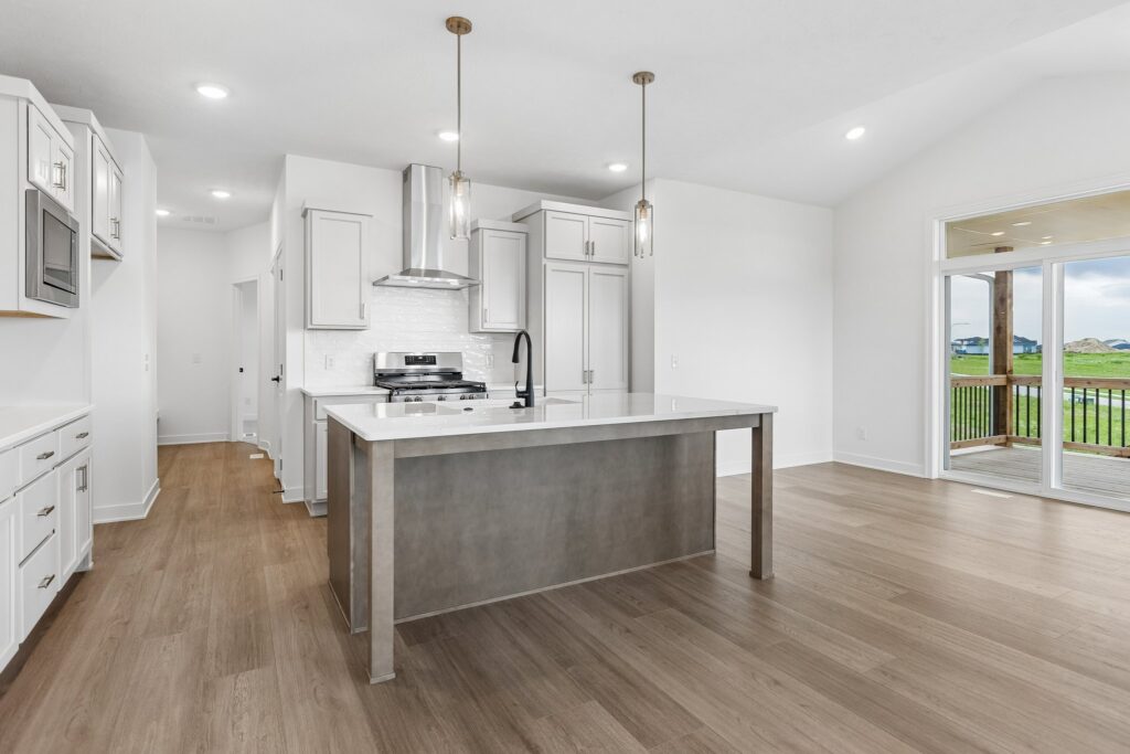 8-web-or-mls-9061 - 20909 Nebraska Ave_008