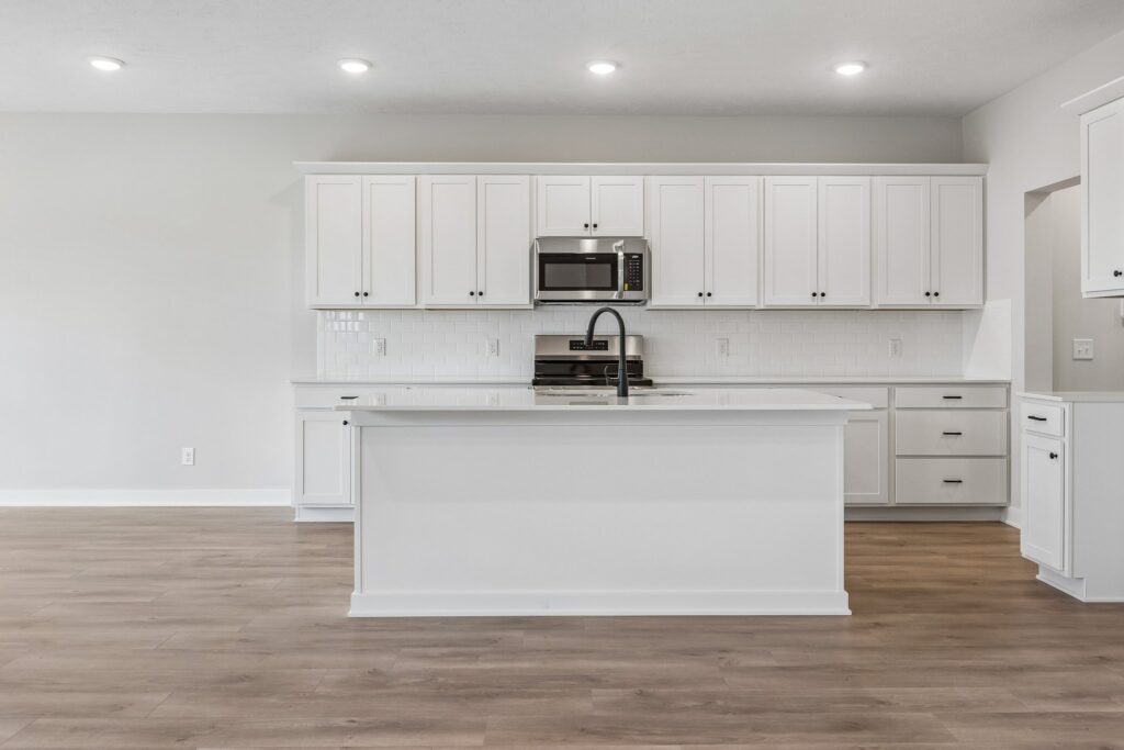 8-web-or-mls-9533 - 11260 Portage Dr_012