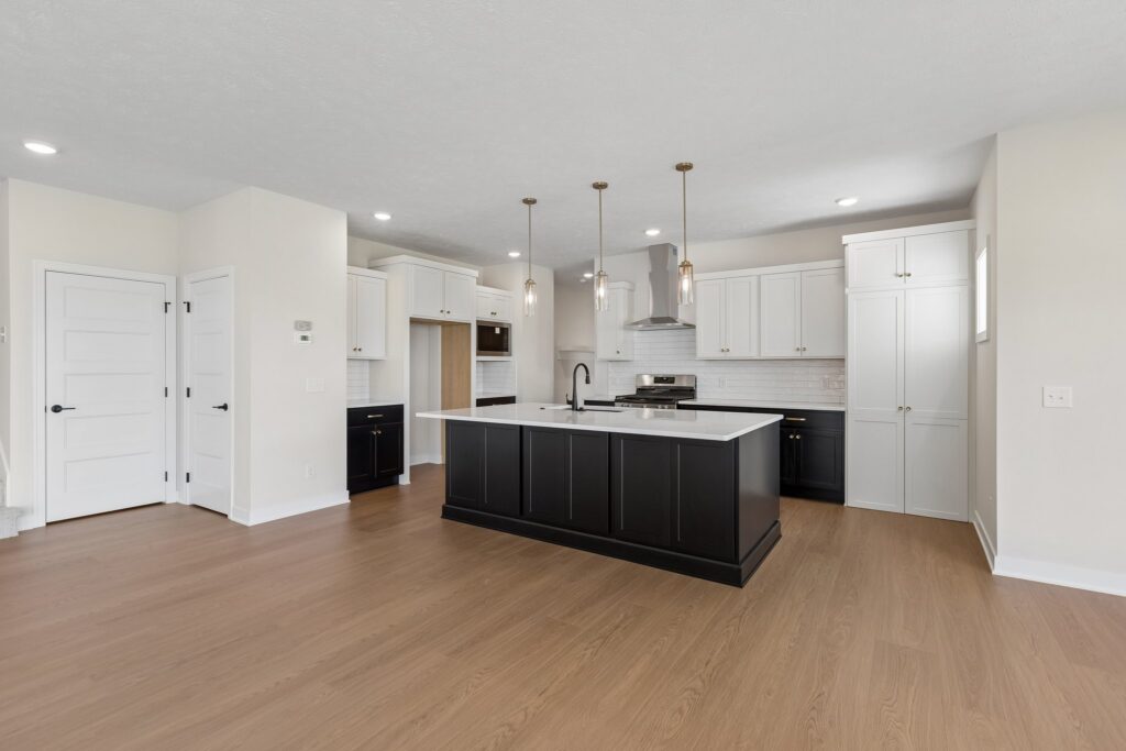 10-web-or-mls-9698 - 12603 Carpenter St_010