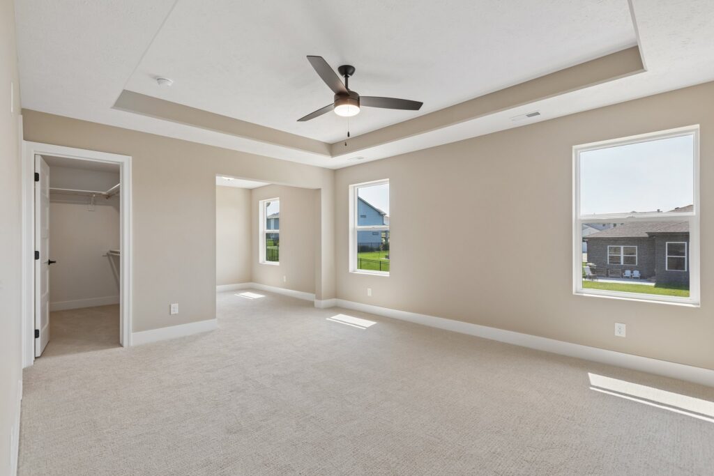 12-web-or-mls-12705 Glenn St_012