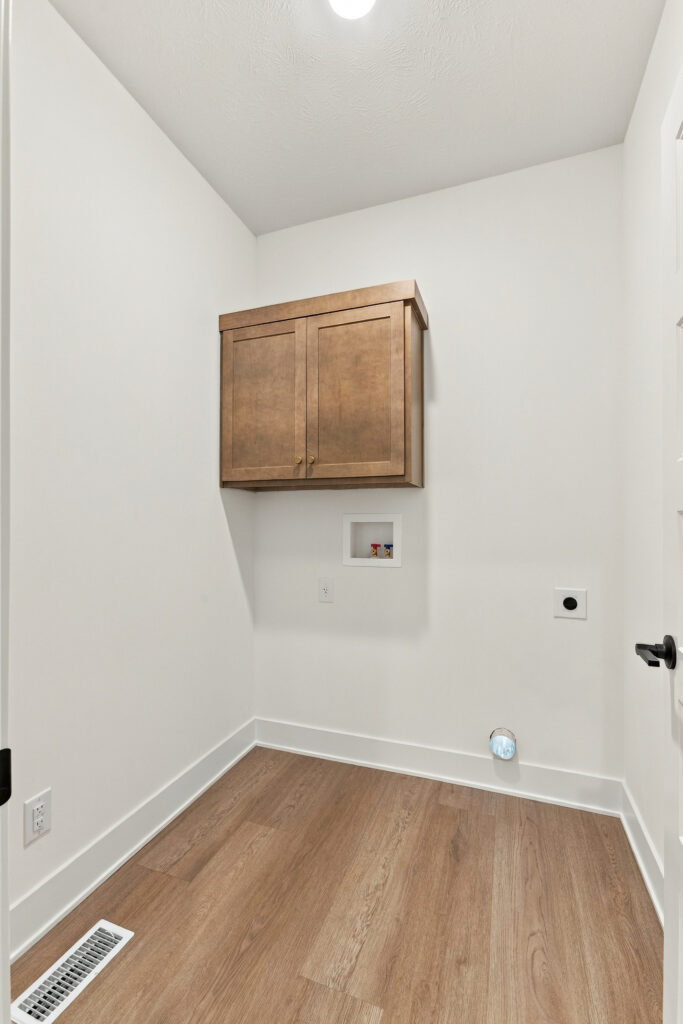 15-print-11010 N 161st St-15